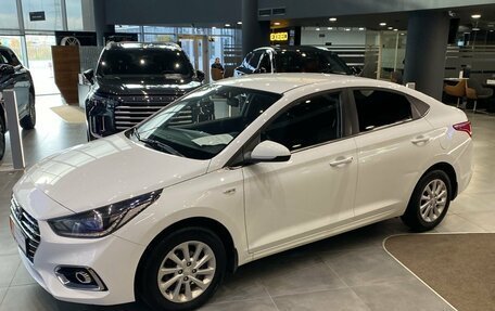 Hyundai Solaris II рестайлинг, 2018 год, 1 396 000 рублей, 4 фотография