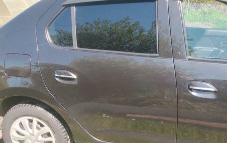 Renault Logan II, 2014 год, 648 000 рублей, 19 фотография