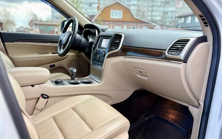 Jeep Grand Cherokee, 2013 год, 2 449 000 рублей, 24 фотография