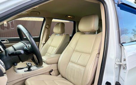 Jeep Grand Cherokee, 2013 год, 2 449 000 рублей, 26 фотография