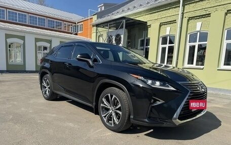 Lexus RX IV рестайлинг, 2018 год, 3 850 000 рублей, 4 фотография