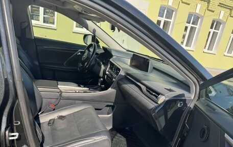 Lexus RX IV рестайлинг, 2018 год, 3 850 000 рублей, 12 фотография