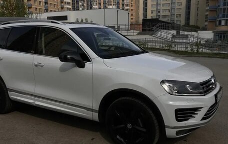 Volkswagen Touareg III, 2017 год, 4 090 000 рублей, 5 фотография