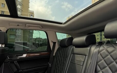Volkswagen Touareg III, 2017 год, 4 090 000 рублей, 8 фотография