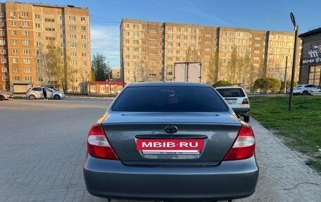 Toyota Camry V40, 2002 год, 525 000 рублей, 3 фотография