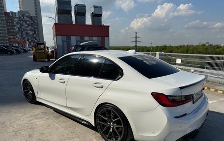 BMW 3 серия, 2020 год, 4 000 000 рублей, 3 фотография