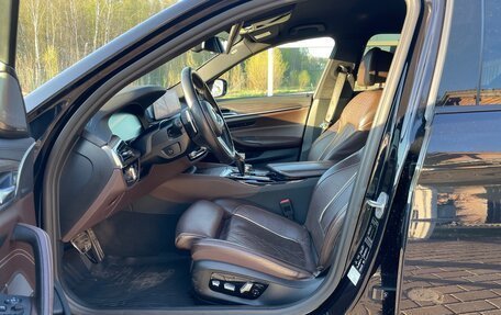 BMW 5 серия, 2018 год, 4 300 000 рублей, 11 фотография