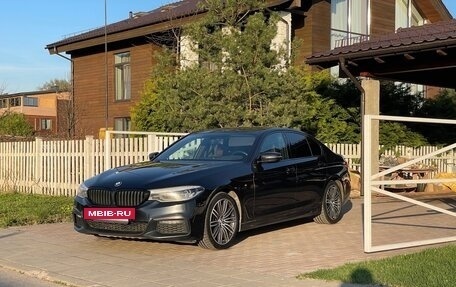 BMW 5 серия, 2018 год, 4 300 000 рублей, 3 фотография