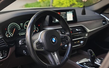 BMW 5 серия, 2019 год, 3 900 000 рублей, 10 фотография
