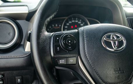 Toyota RAV4, 2015 год, 1 710 000 рублей, 9 фотография