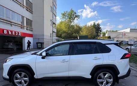 Toyota RAV4, 2022 год, 2 980 000 рублей, 2 фотография