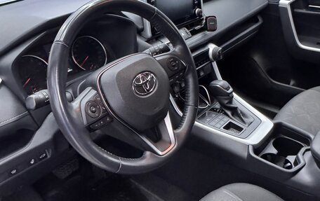 Toyota RAV4, 2022 год, 2 980 000 рублей, 14 фотография