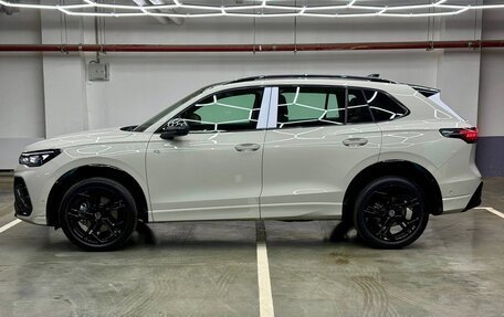 Volkswagen Tiguan, 2026 год, 4 640 000 рублей, 8 фотография