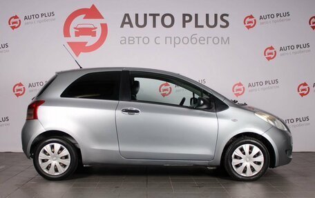 Toyota Yaris III рестайлинг, 2007 год, 520 000 рублей, 6 фотография