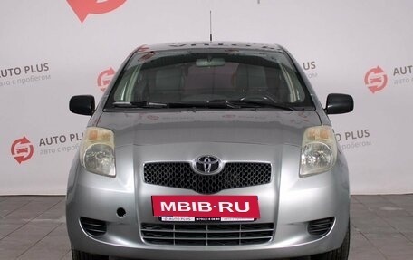 Toyota Yaris III рестайлинг, 2007 год, 520 000 рублей, 3 фотография
