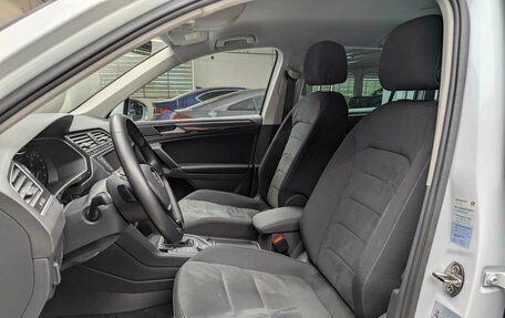 Volkswagen Tiguan II, 2017 год, 2 797 000 рублей, 8 фотография