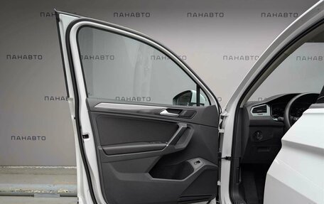 Volkswagen Tiguan II, 2017 год, 2 797 000 рублей, 7 фотография