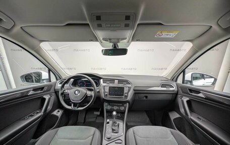 Volkswagen Tiguan II, 2017 год, 2 797 000 рублей, 13 фотография