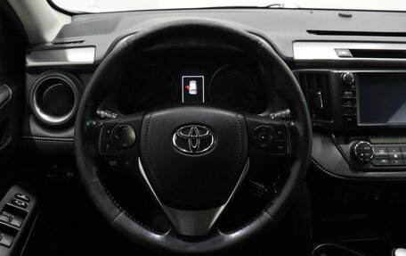 Toyota RAV4, 2017 год, 2 092 000 рублей, 10 фотография