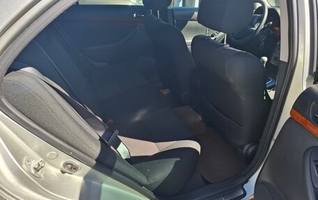 Toyota Avensis III рестайлинг, 2006 год, 628 000 рублей, 11 фотография