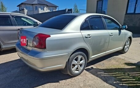 Toyota Avensis III рестайлинг, 2006 год, 628 000 рублей, 3 фотография