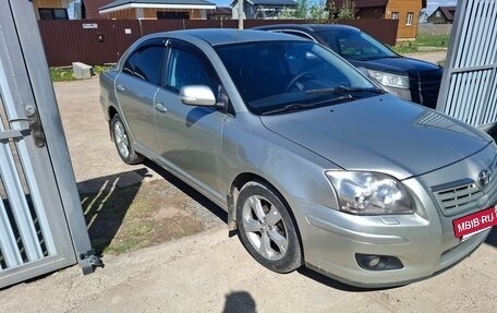 Toyota Avensis III рестайлинг, 2006 год, 628 000 рублей, 2 фотография