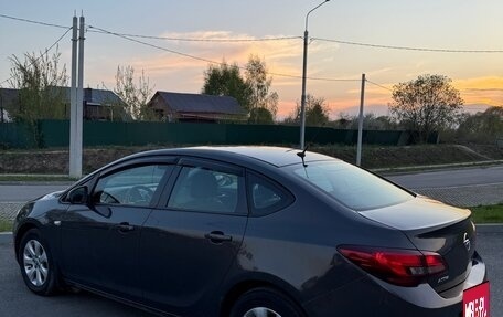 Opel Astra J, 2013 год, 870 000 рублей, 4 фотография