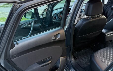 Opel Astra J, 2013 год, 870 000 рублей, 16 фотография