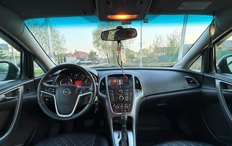 Opel Astra J, 2013 год, 870 000 рублей, 12 фотография