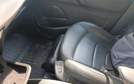 Citroen C4 Picasso II рестайлинг, 2014 год, 920 000 рублей, 15 фотография