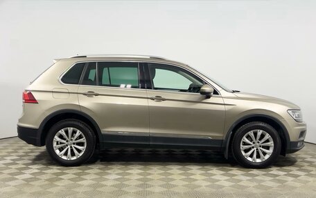 Volkswagen Tiguan II, 2018 год, 2 178 200 рублей, 5 фотография