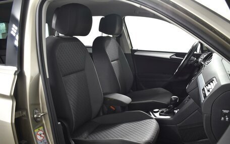 Volkswagen Tiguan II, 2018 год, 2 178 200 рублей, 8 фотография