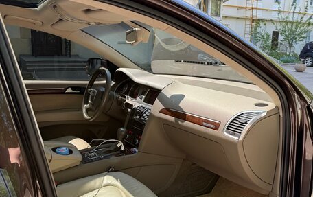 Audi Q7, 2010 год, 2 500 000 рублей, 8 фотография