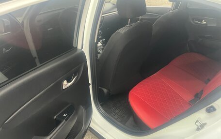 KIA Rio IV, 2018 год, 1 380 000 рублей, 11 фотография