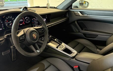 Porsche 911, 2021 год, 13 900 000 рублей, 9 фотография
