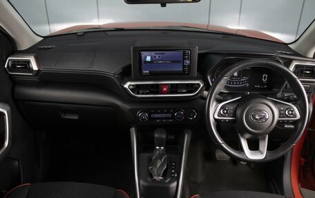 Daihatsu Rocky, 2020 год, 1 650 000 рублей, 5 фотография