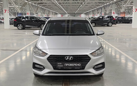 Hyundai Solaris II рестайлинг, 2018 год, 975 000 рублей, 2 фотография