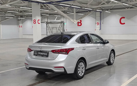 Hyundai Solaris II рестайлинг, 2018 год, 975 000 рублей, 6 фотография