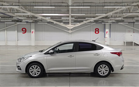 Hyundai Solaris II рестайлинг, 2018 год, 975 000 рублей, 10 фотография