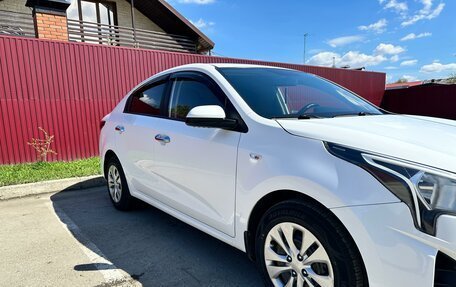 KIA Rio IV, 2021 год, 1 520 000 рублей, 10 фотография
