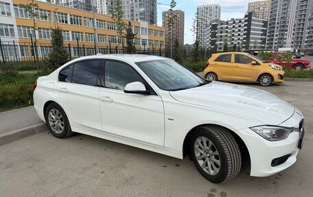 BMW 3 серия, 2012 год, 2 100 000 рублей, 2 фотография