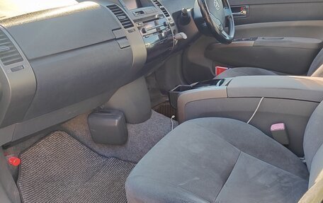 Toyota Prius, 2008 год, 930 000 рублей, 5 фотография