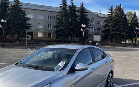 Hyundai Solaris II рестайлинг, 2013 год, 735 000 рублей, 9 фотография