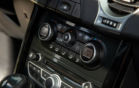 Renault Koleos I рестайлинг 2, 2013 год, 1 098 000 рублей, 12 фотография
