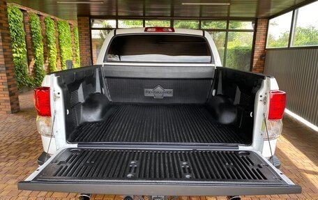 Toyota Tundra II, 2012 год, 2 890 000 рублей, 4 фотография