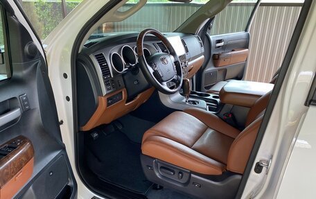 Toyota Tundra II, 2012 год, 2 890 000 рублей, 10 фотография