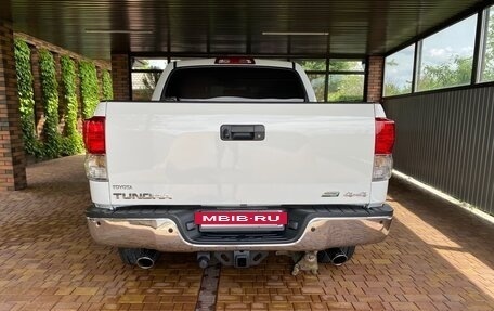 Toyota Tundra II, 2012 год, 2 890 000 рублей, 3 фотография