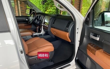 Toyota Tundra II, 2012 год, 2 890 000 рублей, 7 фотография