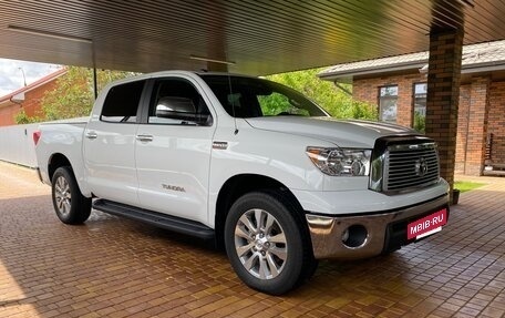Toyota Tundra II, 2012 год, 2 890 000 рублей, 6 фотография