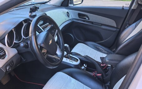 Chevrolet Cruze II, 2012 год, 570 000 рублей, 7 фотография
